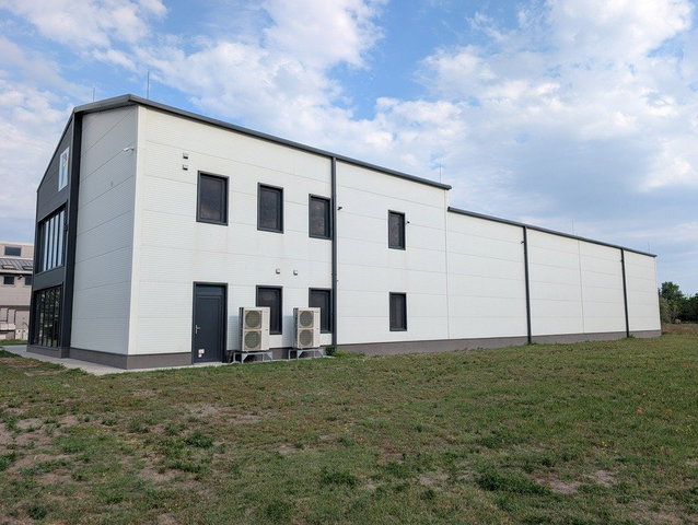 Eladó ipari ingatlan, Mórahalmon 295 M Ft / költözzbe.hu