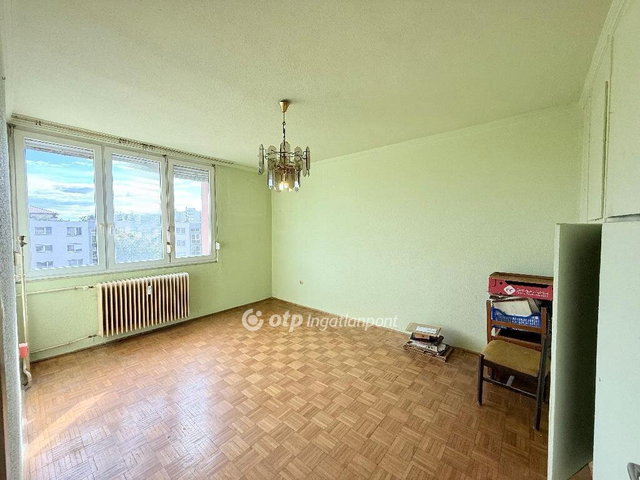 Eladó téglalakás, Nyíregyházán 36 M Ft, 2 szobás