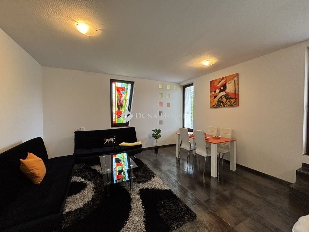 1 bed · 76m² · 340.000 ft