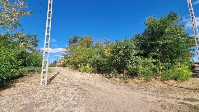 Eladó telek, Tiszaderzsen 1.69 M Ft / költözzbe.hu
