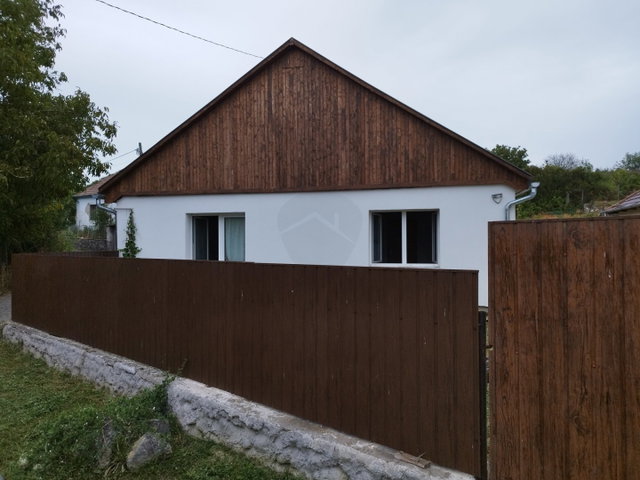 Eladó családi ház, Bujákon 29.99 M Ft, 3 szobás