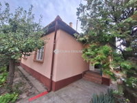 Eladó családi ház, Szabadszálláson 44.5 M Ft, 2 szobás