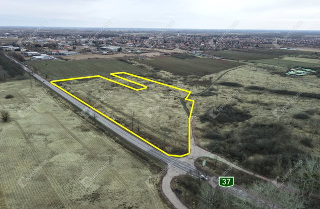 Eladó ipari ingatlan, Sárospatakon 155.9 M Ft