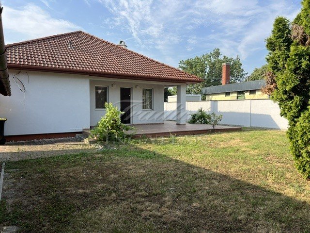Eladó családi ház, Győrzámolyon 109 M Ft, 4 szobás
