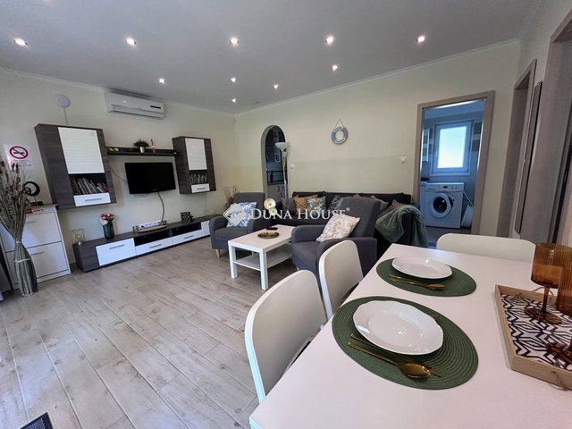 Eladó ikerház, Balatonkenesén, Csók utcában 299.99 M Ft
