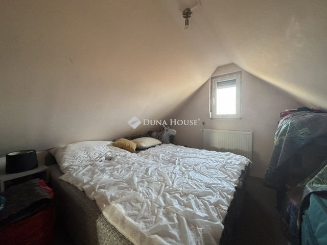Eladó családi ház, Kókán 37.7 M Ft, 2 szobás