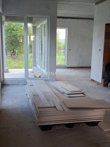 Eladó családi ház, Vácon, Felső Törökhegy úton 89 M Ft