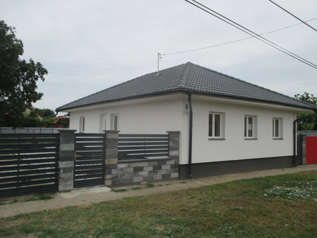 Eladó családi ház, Szabadkígyóson 48.9 M Ft, 4 szobás