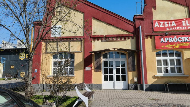 Kiadó üzlethelyiség, XVIII. kerületben, Gyömrői úton