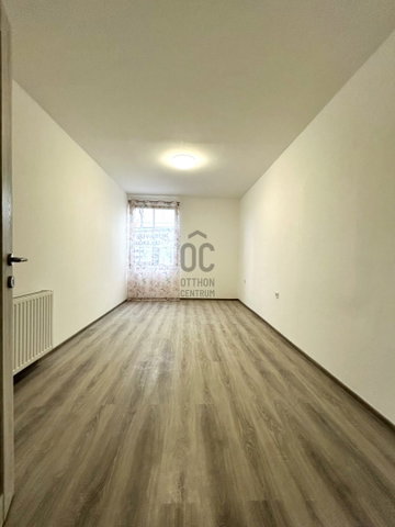 Eladó családi ház, Kocson 37.99 M Ft, 2 szobás