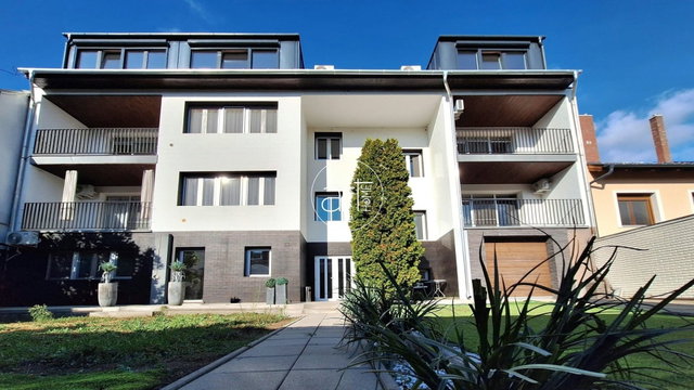 Eladó sorház, Szegeden 700 M Ft, 19 szobás / költözzbe.hu