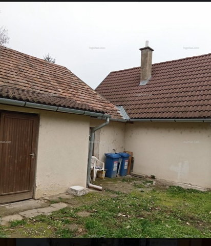 Eladó családi ház, Kaposváron, Szigetvári utcában 16.9 M Ft