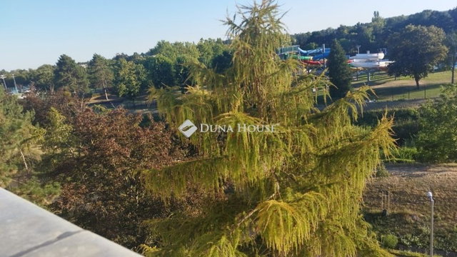Eladó téglalakás, Szombathelyen 29.9 M Ft, 2 szobás