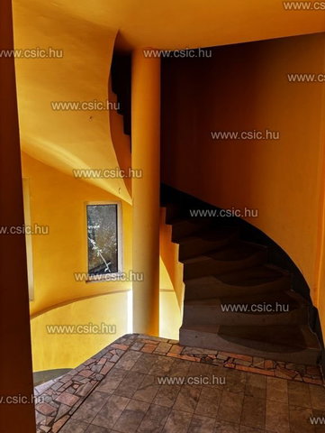 Eladó családi ház, Budapesten, XVI. kerületben 166.6 M Ft