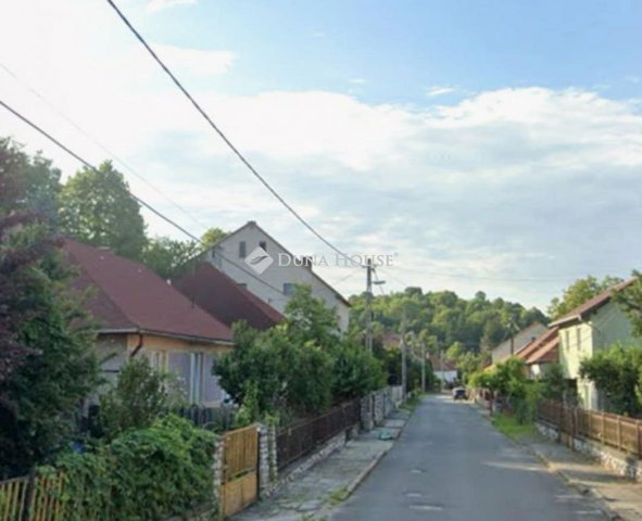 Eladó ikerház, Miskolcon 24.5 M Ft, 2 szobás