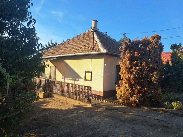 Eladó családi ház, Nyíregyházán 57 M Ft, 2 szobás