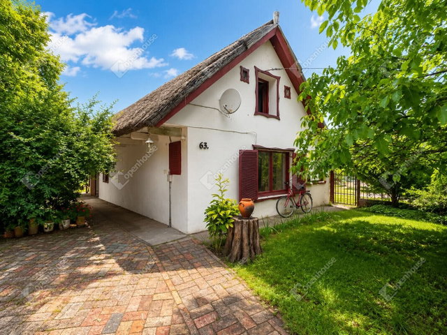 Eladó családi ház, Gárdonyban 79.9 M Ft, 7 szobás