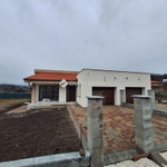 Eladó ikerház, Tinnyén 124.9 M Ft, 4 szobás