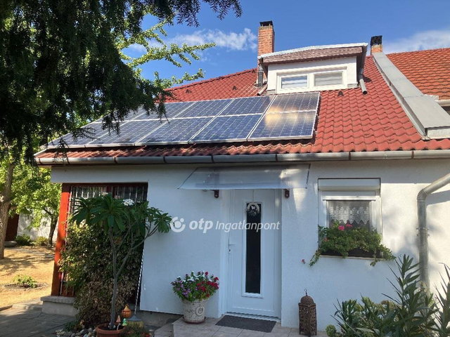 Eladó sorház, Dunaújvárosban 89.9 M Ft, 1+3 szobás