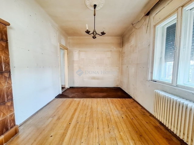 Eladó családi ház, Budapesten, XVIII. kerületben 88 M Ft