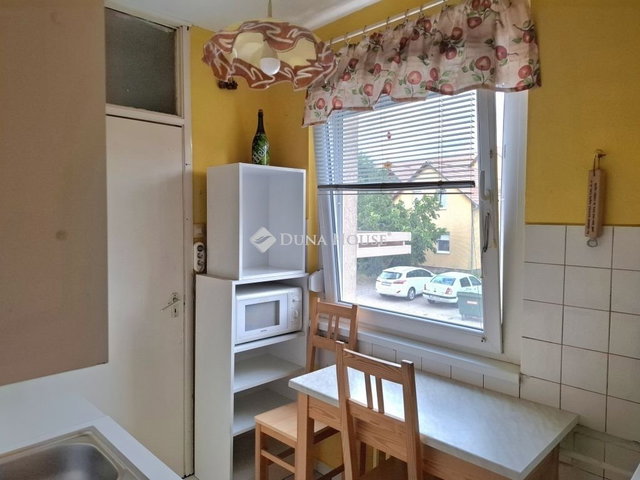 Eladó panellakás, Hódmezővásárhelyen 39.9 M Ft, 2 szobás