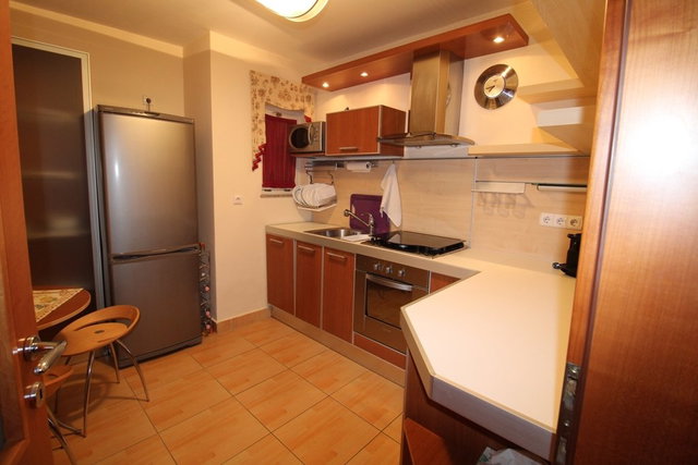 Kiadó téglalakás, albérlet, Pécsett 200 E Ft / hó, 2 szobás