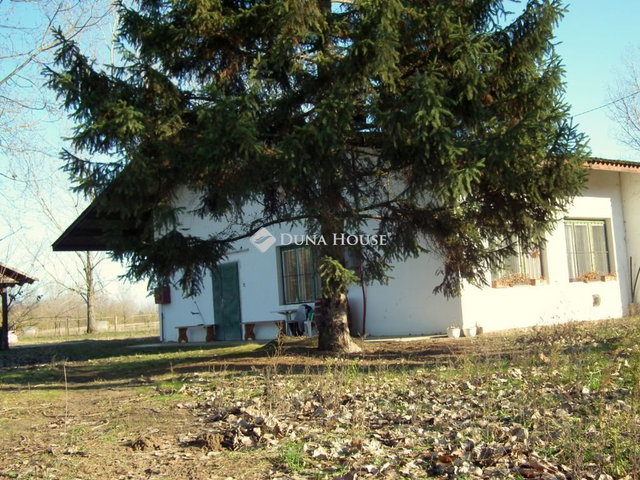 Eladó mezogazdasagi ingatlan, Csongrádon 118 M Ft, 1 szobás