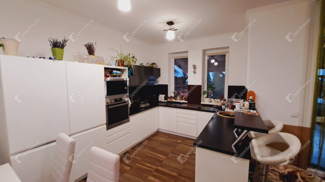 Eladó családi ház, Kazincbarcikán 89.99 M Ft, 4 szobás