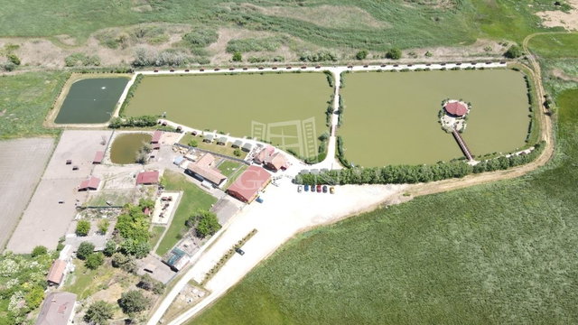 Eladó ipari ingatlan, Székesfehérvárott 150 M Ft