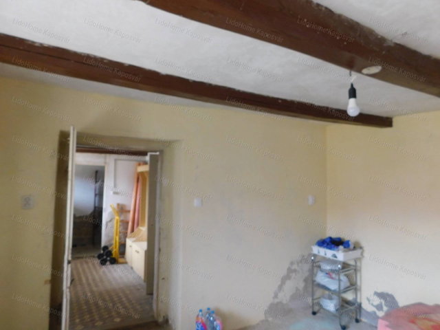 Eladó családi ház, Kaposváron 15.5 M Ft, 2 szobás