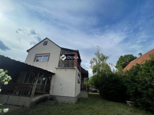 Eladó családi ház, Hatvanban 68 M Ft, 6 szobás