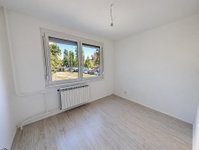 Eladó panellakás, IV. kerületben, Nyár utcában 66.5 M Ft