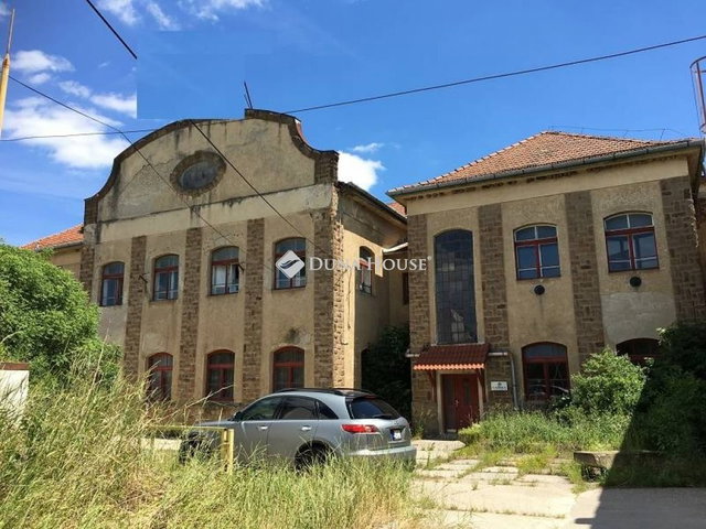 Eladó ipari ingatlan, Romhányon 375 M Ft / költözzbe.hu