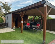 Eladó családi ház, Balatonalmádiban 250 M Ft, 5 szobás