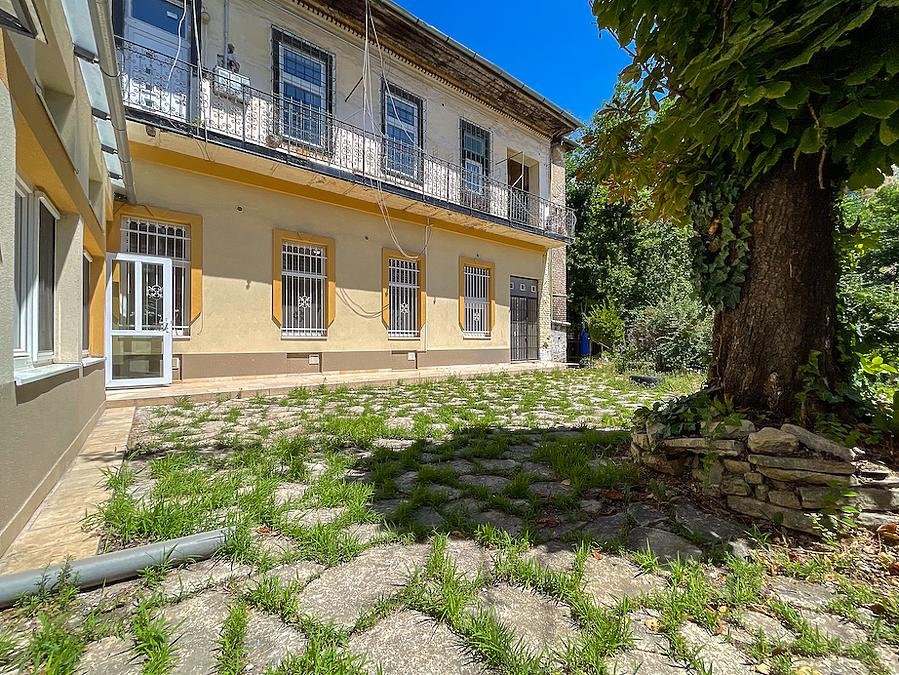 Lakás · 4 hálószoba · 68 m² · 75.300.000 Ft