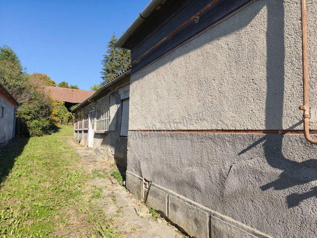 Eladó családi ház, Kiscsehin 10 M Ft, 4 szobás