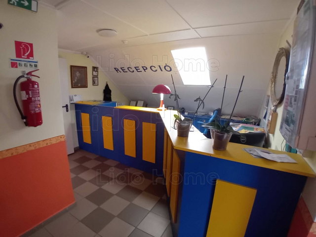Eladó hotel, Siófokon 590 M Ft, 13 szobás / költözzbe.hu
