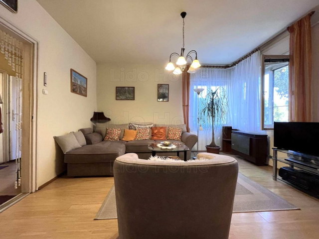 Eladó családi ház, Balatonlelleén 64.9 M Ft, 3 szobás