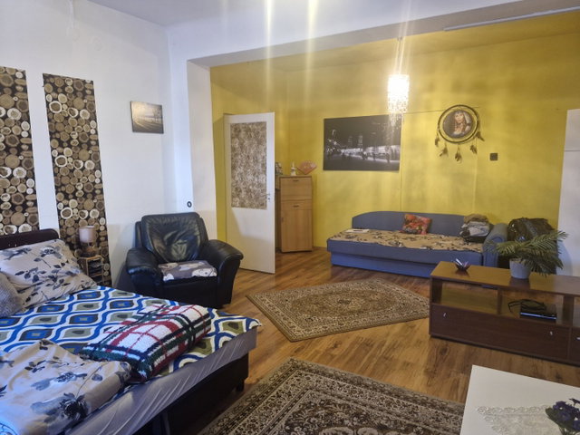 Eladó ipari ingatlan, Budapesten, XIV. kerületben 650 M Ft
