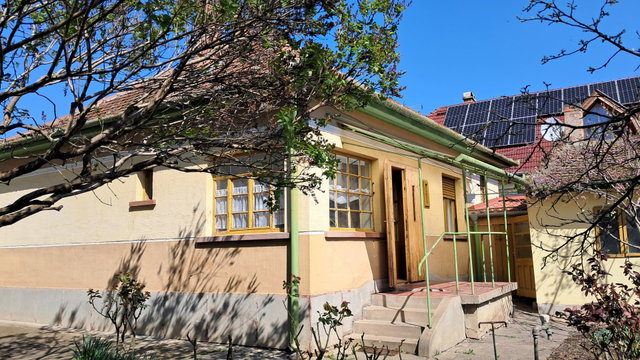 Eladó családi ház, Szolnokon 83 M Ft, 2 szobás
