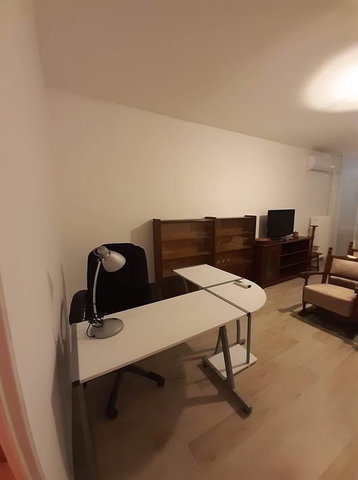 Kiadó panellakás, albérlet, Pécsett, Szigeti úton 160 E Ft / hó