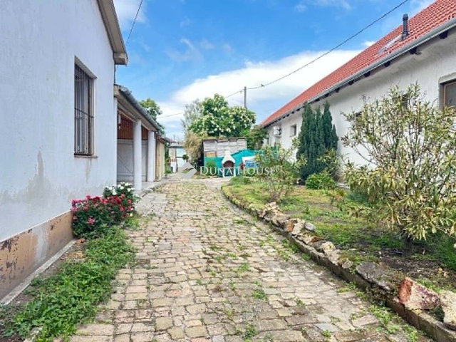 Eladó téglalakás, Nagykőrösön 14.5 M Ft, 1 szobás