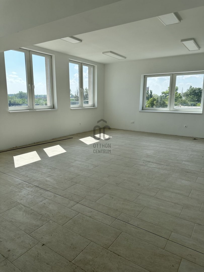 603m² · 965.000 ft