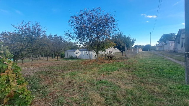 Eladó telek, Villányban 8.5 M Ft / költözzbe.hu