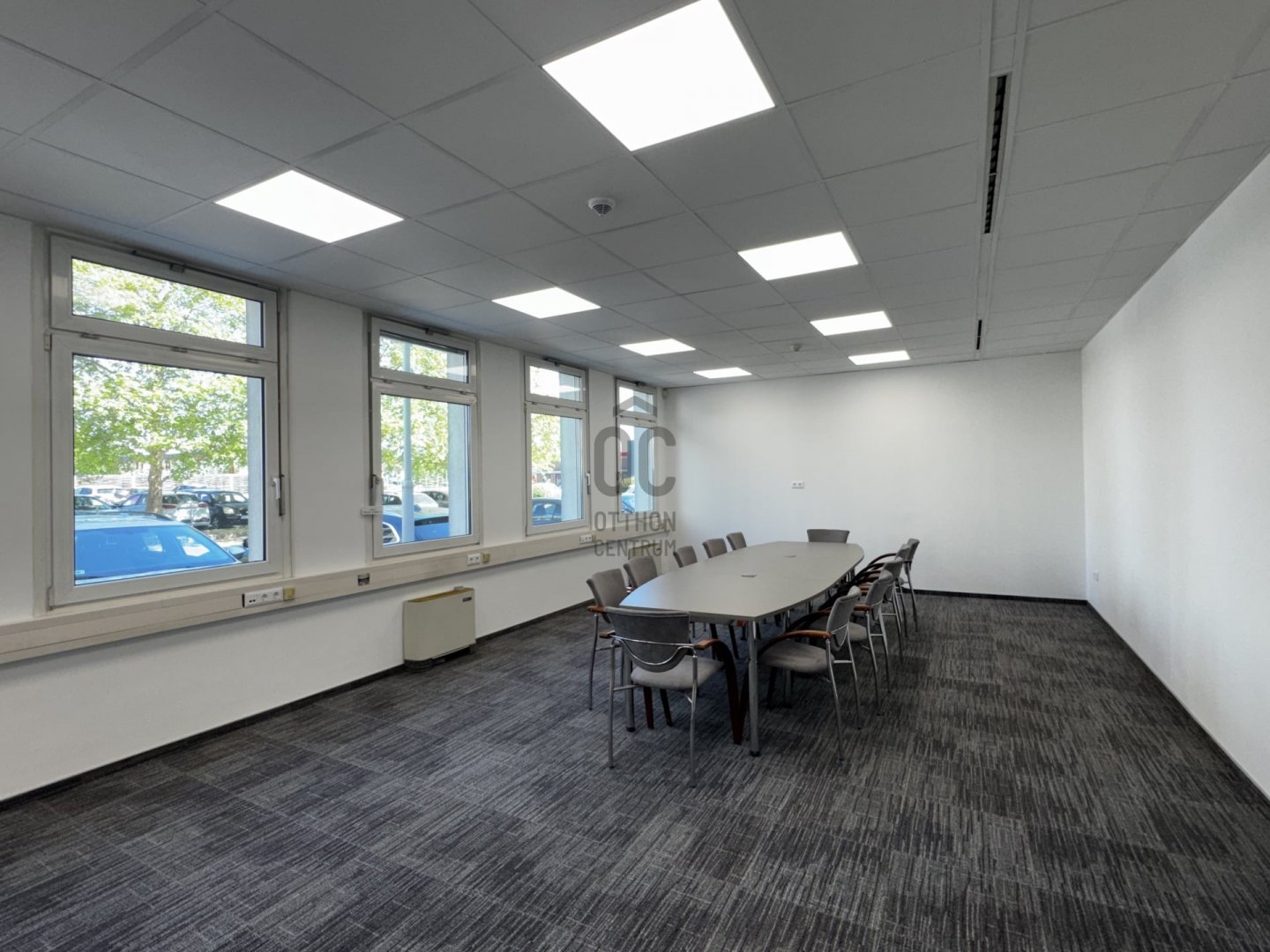 150m² · 435.600 ft