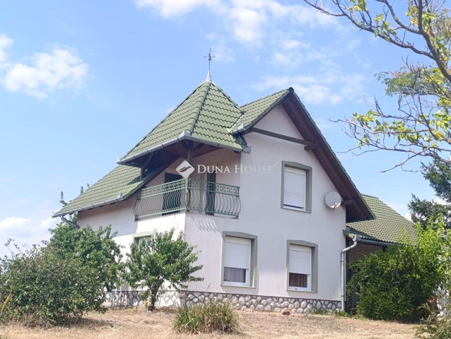 Eladó családi ház, Székelyszabaron 99 M Ft, 4 szobás