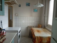 Eladó panellakás, Győrött, Illyés Gyula utcában 45 M Ft