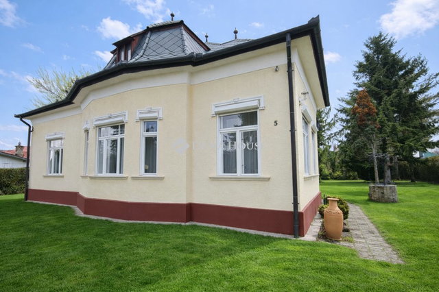 Eladó családi ház, Dunakeszin, Batthyány Elemér utcában