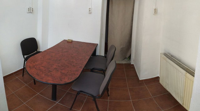 Kiadó iroda, Szekszárdon 22 E Ft / hó, 1 szobás