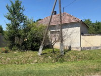 Eladó családi ház, Szentimrefalván 12 M Ft, 3 szobás